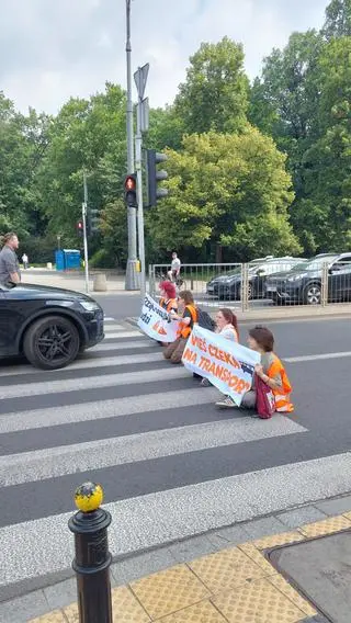 Akcja Ostatniego Pokolenia na Królewskiej