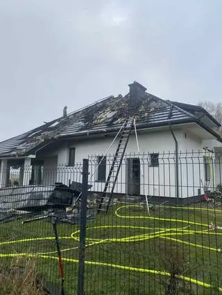 Pożar domu w miejscowości Dąbrówka 