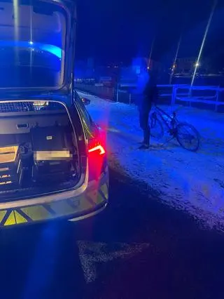 Policjanci zatrzymali do kontroli rowerzystę 