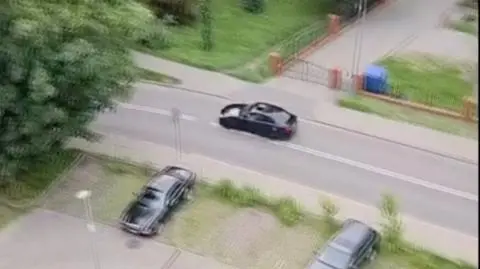 Kierowca niepokoił sąsiadów "strzałami z wydechu"