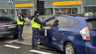 Policyjne kontrole przewozów osób w stolicy 