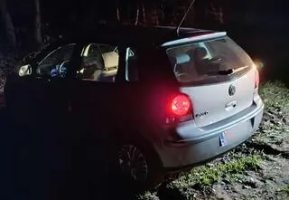 Nie zatrzymał się do kontroli. Miał cudze tablice rejestracyjne