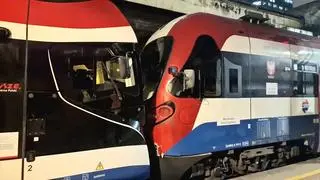 Zderzenie dwóch pociągów WKD
