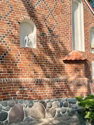  Gotycki kościół pw. św. Jakuba w Bożewie