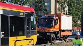 Ćwiczenia tramwajarzy na nowym torowisku na Stegnach