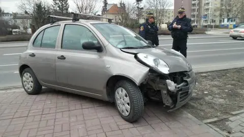 77-latka miała ponad promil. Ścięła sygnalizator na Mokotowie