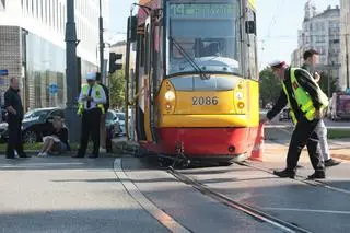 Potrącenie rowerzystki przez tramwaj