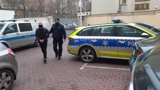 Śródmiejscy policjanci zatrzymali podejrzanych na gorącym uczynku 