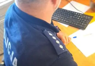 Policyjny pościg za 18-latkiem. Jechał pijany i bez uprawnień 