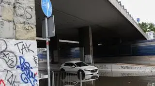 Zalana trasa S8 w Warszawie