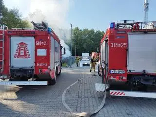 Pożar samochodu elektrycznego w Markach 