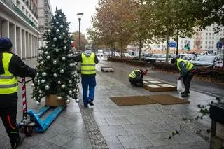 Montaż zimowej iluminacji