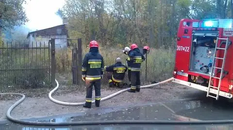 Pożar budynku na Woli. Spali w nim bezdomni