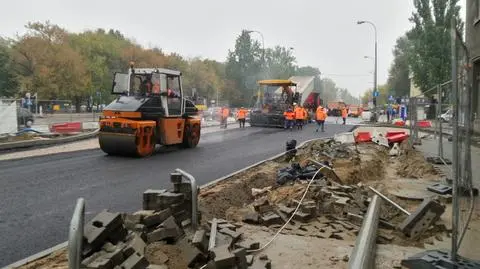 Remontują ulicę Marymoncką. Utrudnienia dla kierowców