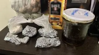 Policjanci zatrzymali podejrzanego o handlowanie narkotykami na Małej