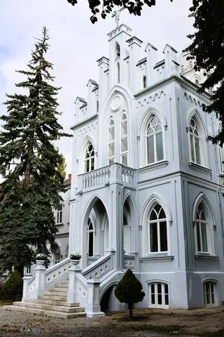 Elewacja katedry po pracach 