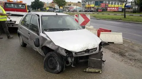 Wpadła na budowę trasy mostu Północnego