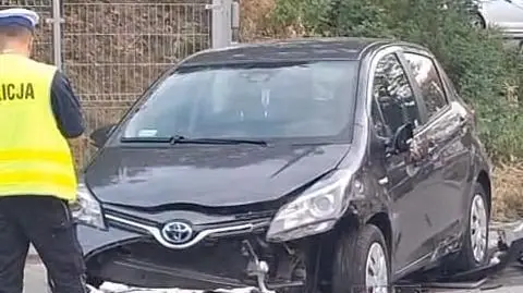 Autem wjechała w pieszego i rowerzystkę