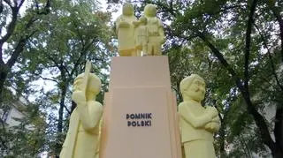 "Pomnik Polski"