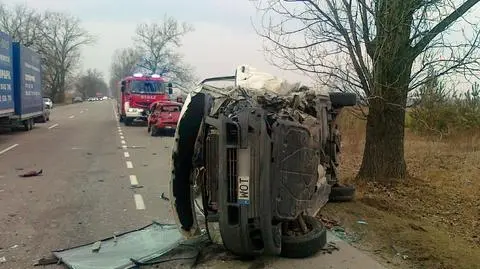 Czołowe zderzenie w Piotrowicach. Akcja LPR