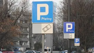 Paid parking zone on Szczesliwicka 