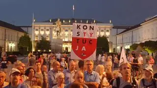 Protestują w obronie Konstytucji