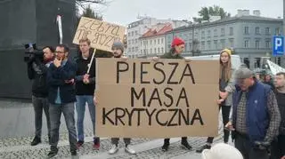 Piesza masa krytyczna