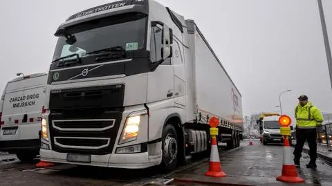 "10 ton cięższa niż powinna". Sypią się mandaty za przeładowane ciężarówki