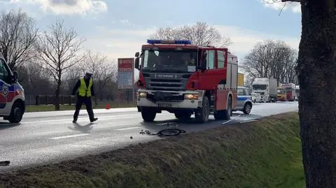 Rowerzysta potrącony na drodze krajowej pod Sochaczewem