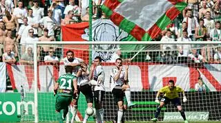 Legia gra z Lechią