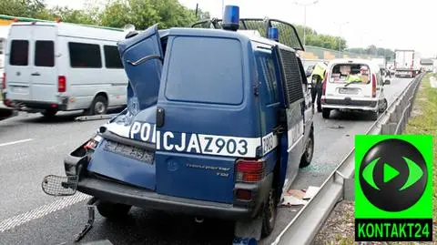 Wypadek podczas policyjnej kontroli. Tir staranował radiowóz 