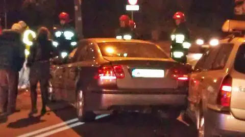 Zderzenie taksówki i saaba zablokowało Idzikowskiego