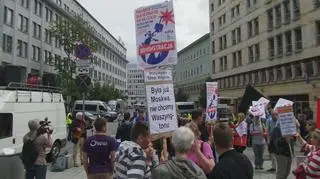 Protest na skwerze Wolnego Słowa