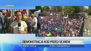 W demonstracji udział biorą politycy opozycji 