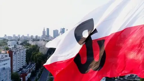 Warszawa zastygnie, by wspomnieć bohaterów. Rocznica bez obostrzeń, ale w cieniu wojny