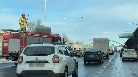 Kilka kolizji na trasie S8, w sumie zderzyło się siedem aut