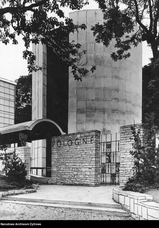 Budynek pawilonu polskiego na Wystawę Światową w Paryżu w 1937 roku