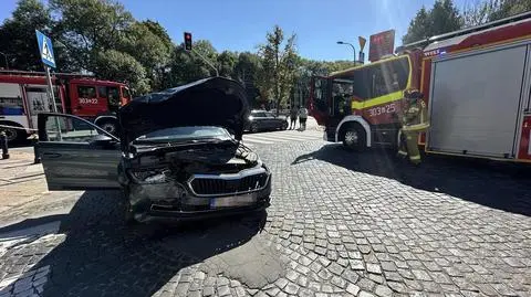 Kolejny wypadek na Mokotowie, jedna osoba ranna