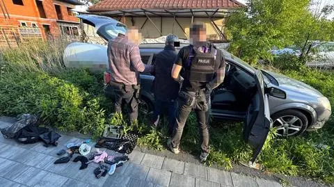 Policjanci ze Śródmieścia zatrzymali siedmioro obywateli Gruzji