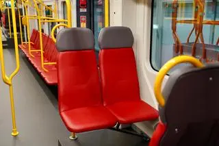 Odnowiony pociąg SKM typu elf