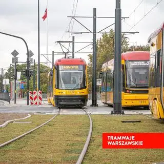 Id ronda Zgrupowania AK "Radosław" do mostu tramwaje jeżdżą po nowych torach