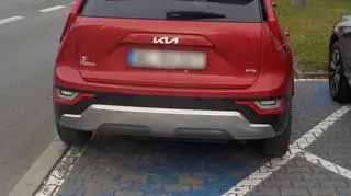 Straż miejska ujawniła sfałszowaną kartę parkingową 