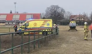 Przejechał przez rondo w Wieliszewie, trafił do szpitala