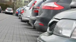 Parking tylko dla klientów urzędu