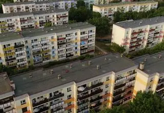 Głosowanie pod Warszawą. "Obwarzanek" podzielony