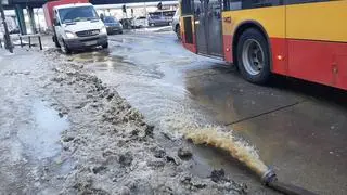 Awaria wodociągowa na Woli 