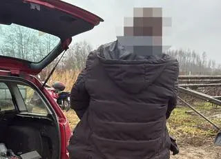 Policjanci zlikwidowali kolejną dziuplę samochodową