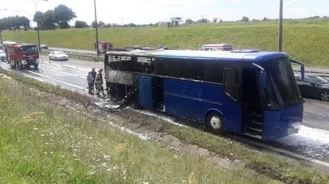 Pożar autobusu na S7