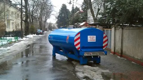 Kilkadziesiąt domów i kościół bez wody