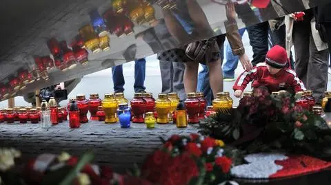Obchody, marsze, seanse: Warszawa w rocznicę katastrofy